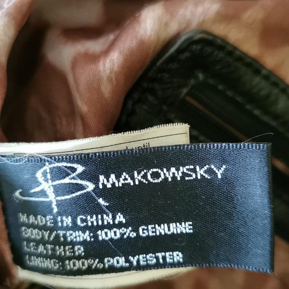 B MAKOWSKY - Picture 4 of 8